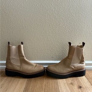 Sam Edelman Laguna Chelsea Boot
